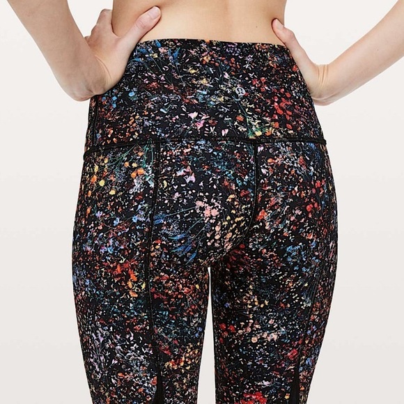 Lululemon Wunder Under Crop II Special Edition Scallop 24" Flowerescent Multi 10 - Picture 4 of 11